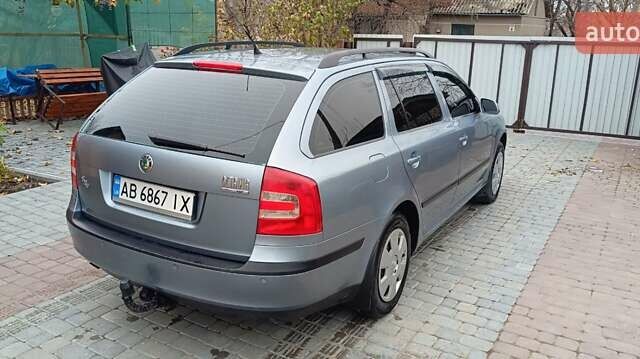 Серый Шкода Октавия, объемом двигателя 1.6 л и пробегом 311 тыс. км за 5600 $, фото 6 на Automoto.ua