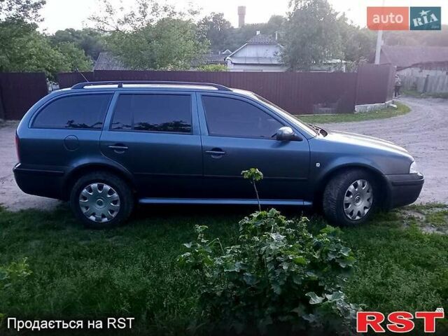 Серый Шкода Октавия, объемом двигателя 1.6 л и пробегом 194 тыс. км за 6300 $, фото 3 на Automoto.ua