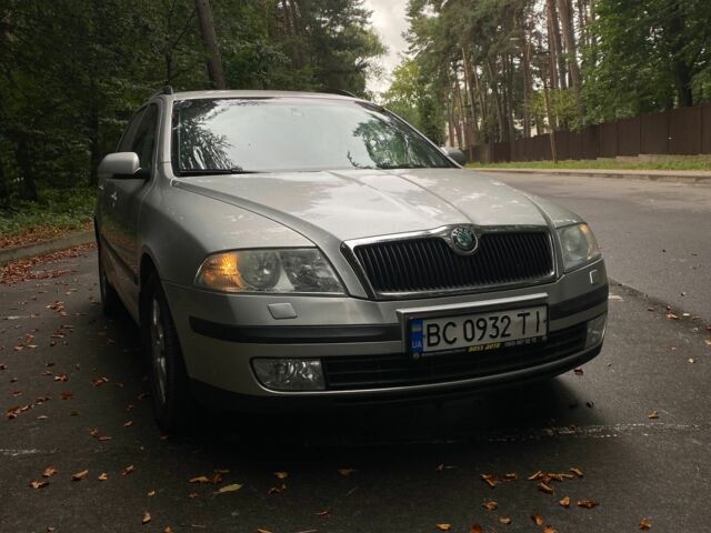 Серый Шкода Октавия, объемом двигателя 1.6 л и пробегом 245 тыс. км за 4700 $, фото 1 на Automoto.ua