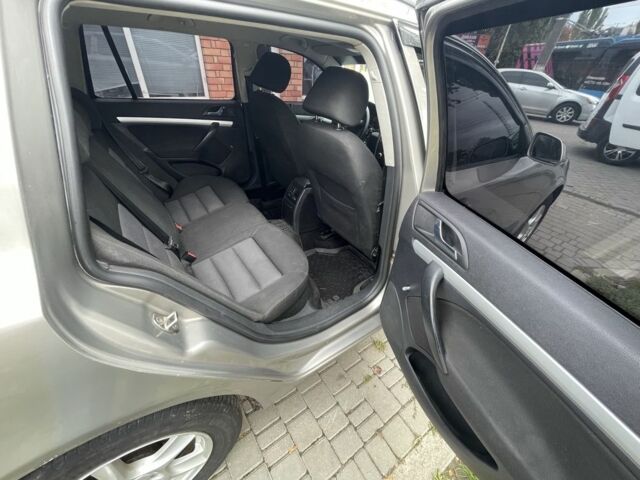 Сірий Шкода Октавія, об'ємом двигуна 1.6 л та пробігом 305 тис. км за 5200 $, фото 11 на Automoto.ua
