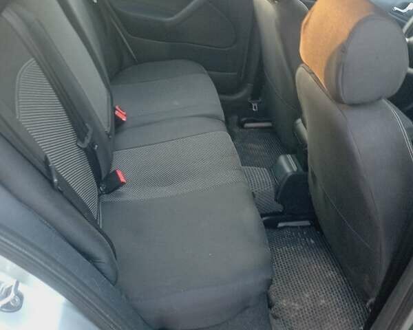 Сірий Шкода Октавія, об'ємом двигуна 1.6 л та пробігом 210 тис. км за 6500 $, фото 12 на Automoto.ua