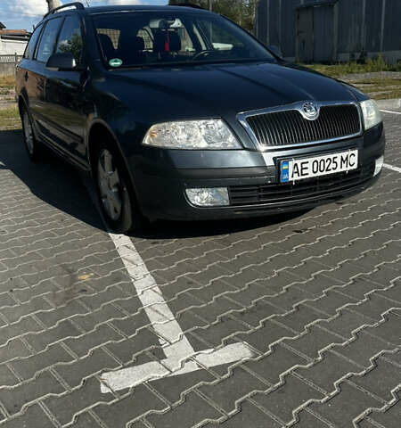 Серый Шкода Октавия, объемом двигателя 1.6 л и пробегом 290 тыс. км за 6900 $, фото 27 на Automoto.ua