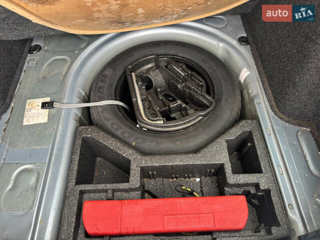 Серый Шкода Октавия, объемом двигателя 1.6 л и пробегом 133 тыс. км за 4899 $, фото 17 на Automoto.ua