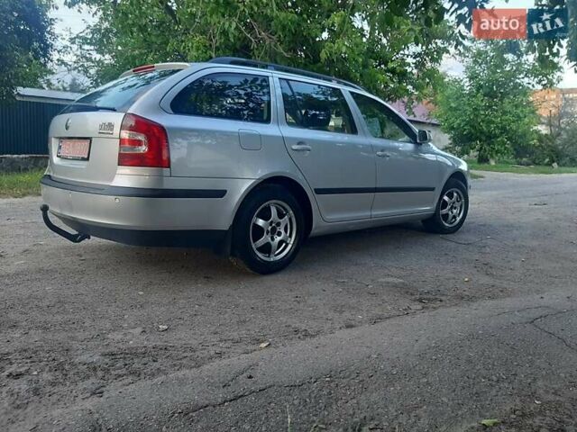 Серый Шкода Октавия, объемом двигателя 1.6 л и пробегом 220 тыс. км за 6200 $, фото 36 на Automoto.ua