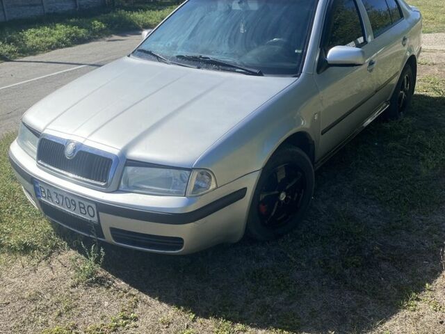 Сірий Шкода Октавія, об'ємом двигуна 1.8 л та пробігом 2 тис. км за 3800 $, фото 5 на Automoto.ua