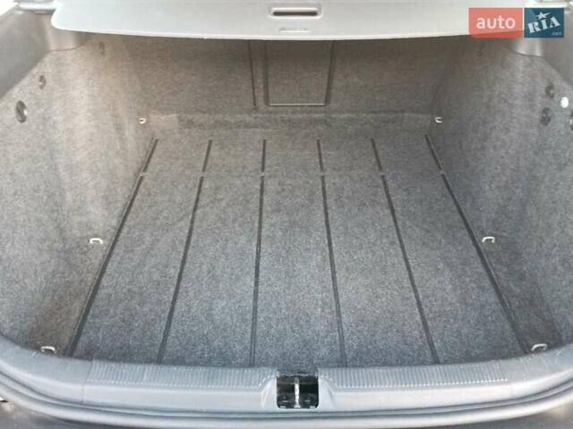 Серый Шкода Октавия, объемом двигателя 1.6 л и пробегом 176 тыс. км за 6200 $, фото 12 на Automoto.ua