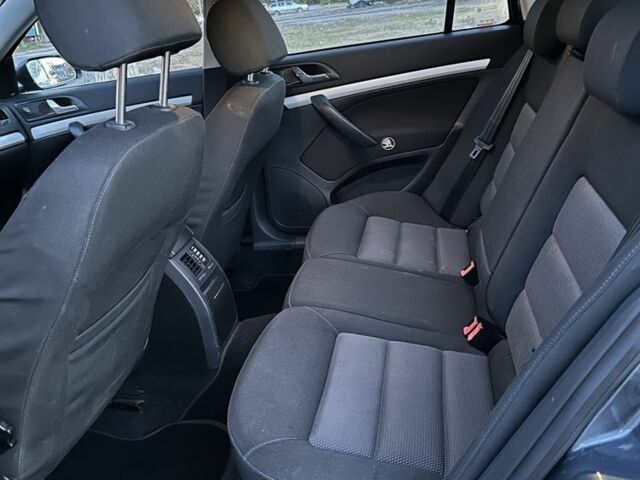 Сірий Шкода Октавія, об'ємом двигуна 1.9 л та пробігом 999 тис. км за 3500 $, фото 7 на Automoto.ua