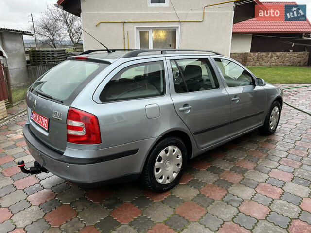 Серый Шкода Октавия, объемом двигателя 1.6 л и пробегом 217 тыс. км за 5700 $, фото 9 на Automoto.ua