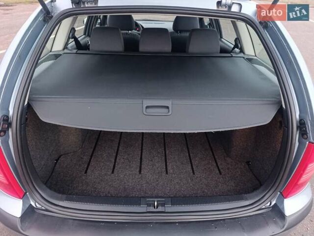 Сірий Шкода Октавія, об'ємом двигуна 1.6 л та пробігом 265 тис. км за 5700 $, фото 9 на Automoto.ua