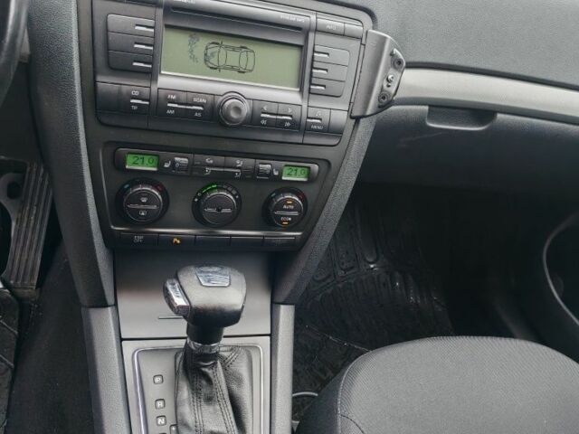 Серый Шкода Октавия, объемом двигателя 1.6 л и пробегом 224 тыс. км за 6500 $, фото 15 на Automoto.ua