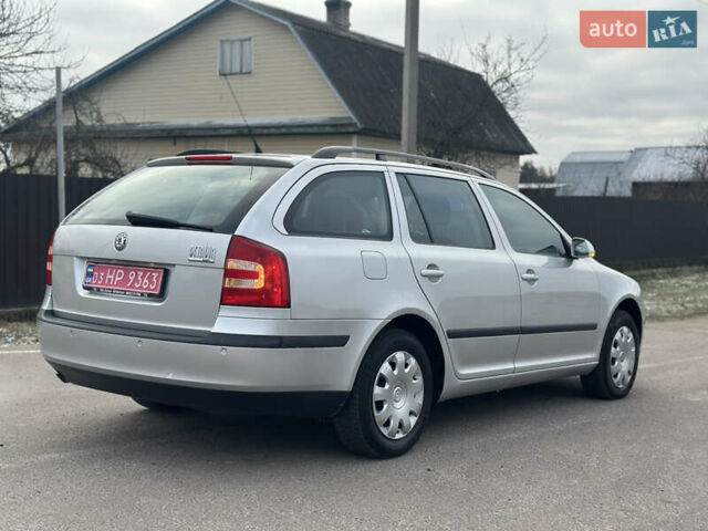 Серый Шкода Октавия, объемом двигателя 1.6 л и пробегом 167 тыс. км за 6450 $, фото 4 на Automoto.ua