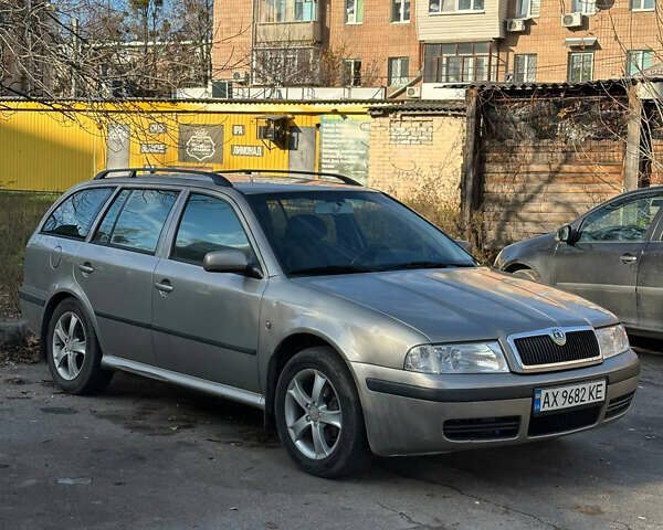 Серый Шкода Октавия, объемом двигателя 1.78 л и пробегом 184 тыс. км за 4500 $, фото 2 на Automoto.ua
