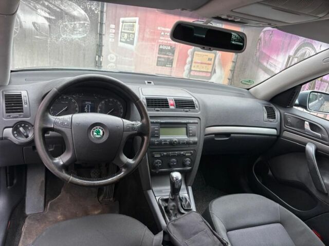 Серый Шкода Октавия, объемом двигателя 1.9 л и пробегом 320 тыс. км за 2699 $, фото 10 на Automoto.ua