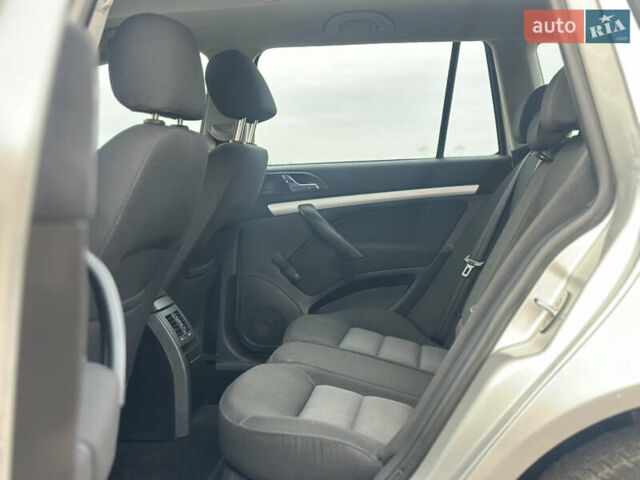 Серый Шкода Октавия, объемом двигателя 1.6 л и пробегом 167 тыс. км за 6450 $, фото 13 на Automoto.ua