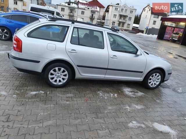 Серый Шкода Октавия, объемом двигателя 1.6 л и пробегом 196 тыс. км за 5950 $, фото 4 на Automoto.ua