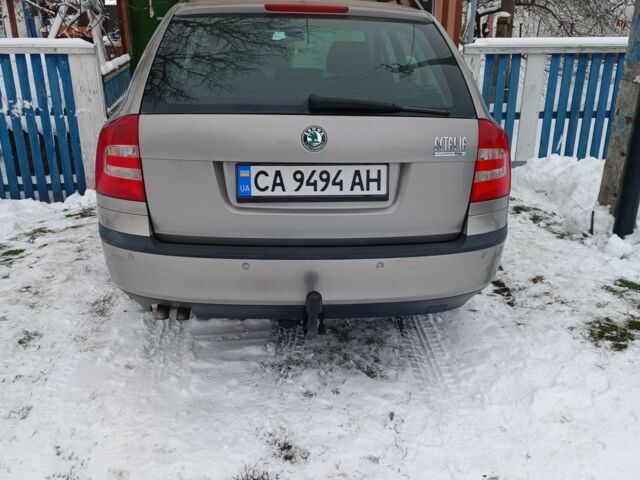 Серый Шкода Октавия, объемом двигателя 0 л и пробегом 236 тыс. км за 7050 $, фото 2 на Automoto.ua