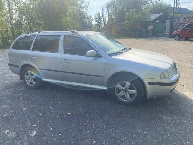 Серый Шкода Октавия, объемом двигателя 1.8 л и пробегом 300 тыс. км за 4500 $, фото 1 на Automoto.ua