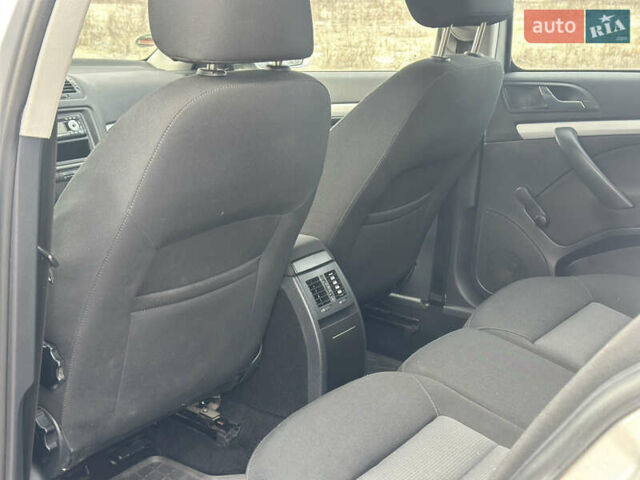 Серый Шкода Октавия, объемом двигателя 1.6 л и пробегом 167 тыс. км за 6450 $, фото 14 на Automoto.ua
