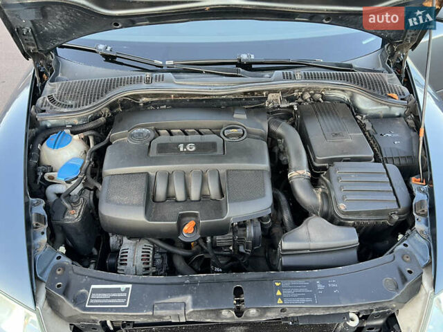 Сірий Шкода Октавія, об'ємом двигуна 1.6 л та пробігом 228 тис. км за 5600 $, фото 21 на Automoto.ua