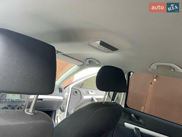 Серый Шкода Октавия, объемом двигателя 1.6 л и пробегом 253 тыс. км за 4700 $, фото 32 на Automoto.ua