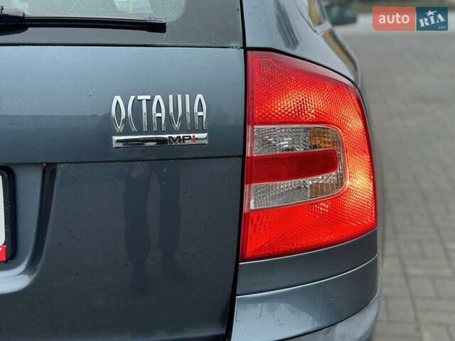 Серый Шкода Октавия, объемом двигателя 1.6 л и пробегом 260 тыс. км за 6555 $, фото 8 на Automoto.ua