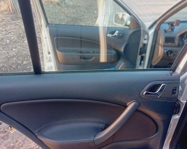 Сірий Шкода Октавія, об'ємом двигуна 1.6 л та пробігом 210 тис. км за 6500 $, фото 10 на Automoto.ua