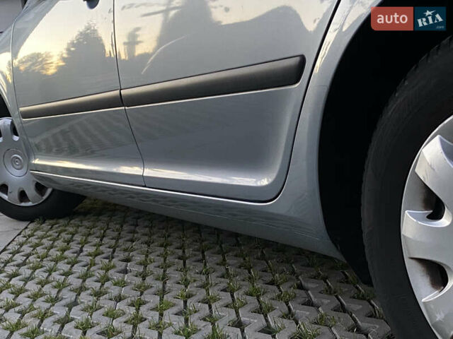 Сірий Шкода Октавія, об'ємом двигуна 1.6 л та пробігом 230 тис. км за 6999 $, фото 39 на Automoto.ua