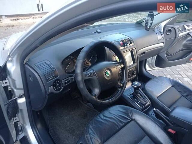 Шкода Октавія 2006 у Вінниці на Automoto.ua Сірий Шкода Октавія, об'ємом двигуна 1.9 л та пробігом 320 тис. км за 7200 $, фото 1 на Automoto.ua