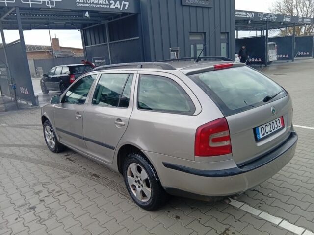 Шкода Октавія 2006 у Луцьку на Automoto.ua Сірий Шкода Октавія, об'ємом двигуна 2 л та пробігом 332 тис. км за 2188 $, фото 3 на Automoto.ua