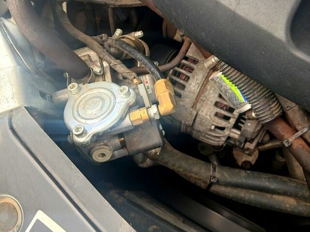 Сірий Шкода Октавія, об'ємом двигуна 1.6 л та пробігом 228 тис. км за 6500 $, фото 10 на Automoto.ua