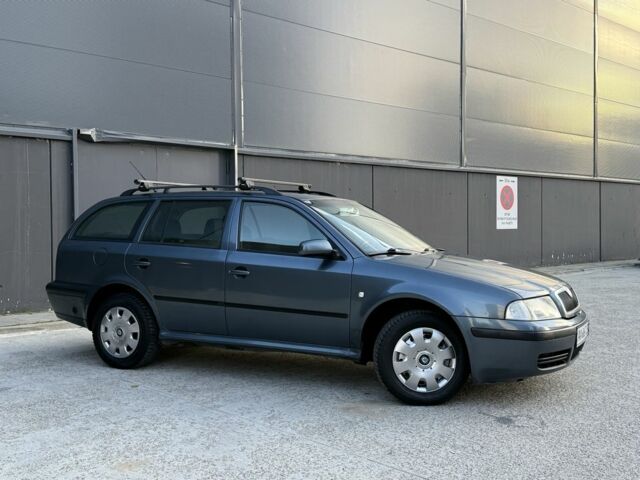 Серый Шкода Октавия, объемом двигателя 1.8 л и пробегом 450 тыс. км за 3450 $, фото 7 на Automoto.ua