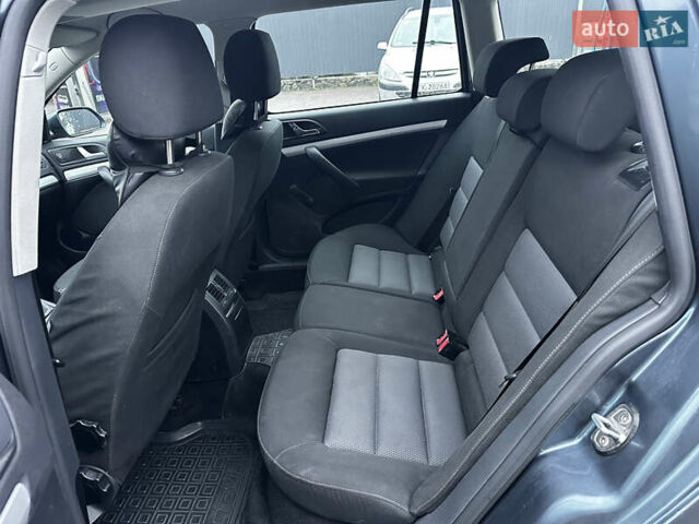 Серый Шкода Октавия, объемом двигателя 1.6 л и пробегом 260 тыс. км за 6555 $, фото 12 на Automoto.ua