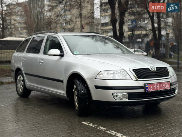 Серый Шкода Октавия, объемом двигателя 1.6 л и пробегом 185 тыс. км за 5750 $, фото 4 на Automoto.ua