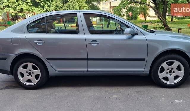 Серый Шкода Октавия, объемом двигателя 1.98 л и пробегом 188 тыс. км за 5500 $, фото 4 на Automoto.ua