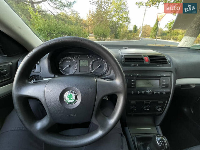 Шкода Октавія 2006 у Одесі на Automoto.ua Сірий Шкода Октавія, об'ємом двигуна 1.9 л та пробігом 305 тис. км за 3030 $, фото 19 на Automoto.ua