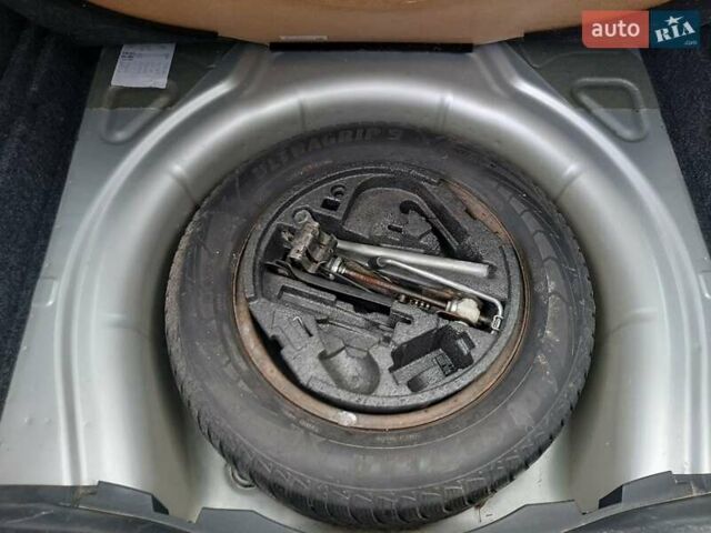 Серый Шкода Октавия, объемом двигателя 1.6 л и пробегом 220 тыс. км за 6200 $, фото 107 на Automoto.ua