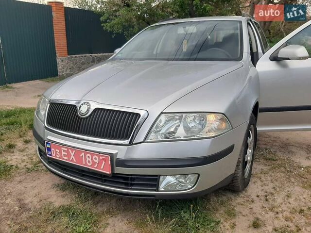 Серый Шкода Октавия, объемом двигателя 1.6 л и пробегом 220 тыс. км за 6200 $, фото 111 на Automoto.ua