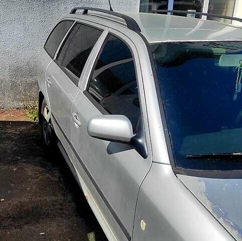 Серый Шкода Октавия, объемом двигателя 1.8 л и пробегом 240 тыс. км за 4000 $, фото 3 на Automoto.ua