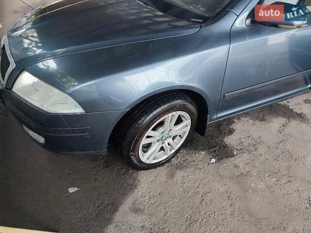 Серый Шкода Октавия, объемом двигателя 2 л и пробегом 326 тыс. км за 6100 $, фото 22 на Automoto.ua