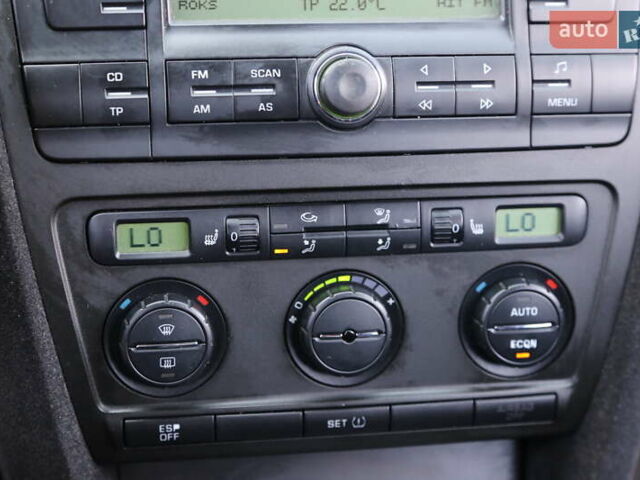 Серый Шкода Октавия, объемом двигателя 1.6 л и пробегом 293 тыс. км за 5000 $, фото 18 на Automoto.ua