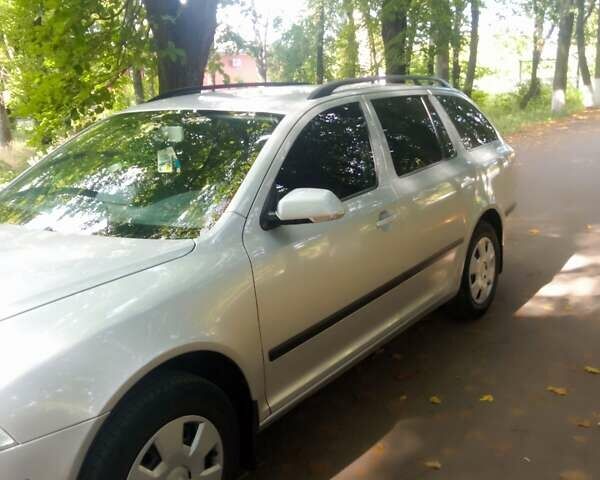 Сірий Шкода Октавія, об'ємом двигуна 1.6 л та пробігом 275 тис. км за 6000 $, фото 5 на Automoto.ua