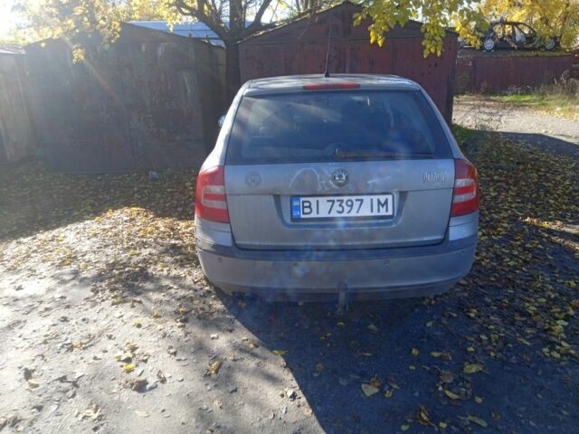 Серый Шкода Октавия, объемом двигателя 2 л и пробегом 200 тыс. км за 7700 $, фото 3 на Automoto.ua