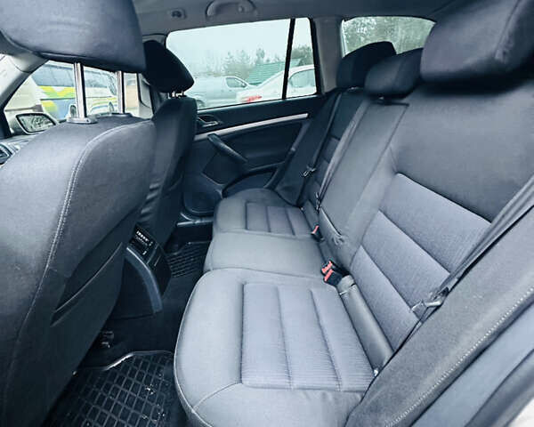 Серый Шкода Октавия, объемом двигателя 2 л и пробегом 319 тыс. км за 5900 $, фото 18 на Automoto.ua