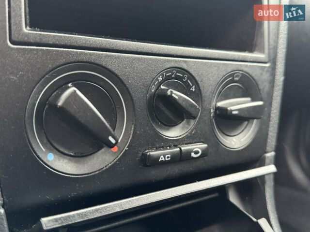 Сірий Шкода Октавія, об'ємом двигуна 1.6 л та пробігом 210 тис. км за 4399 $, фото 71 на Automoto.ua