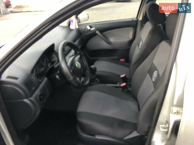 Серый Шкода Октавия, объемом двигателя 1.6 л и пробегом 306 тыс. км за 3999 $, фото 21 на Automoto.ua