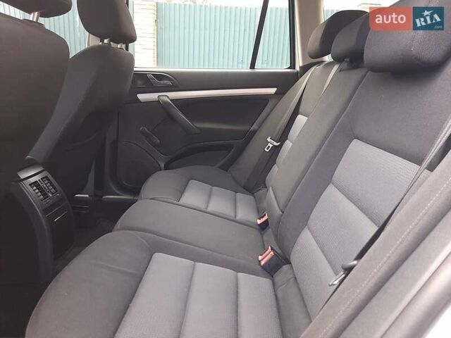 Серый Шкода Октавия, объемом двигателя 1.6 л и пробегом 220 тыс. км за 6400 $, фото 90 на Automoto.ua