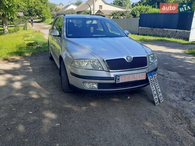 Серый Шкода Октавия, объемом двигателя 1.6 л и пробегом 220 тыс. км за 6200 $, фото 6 на Automoto.ua