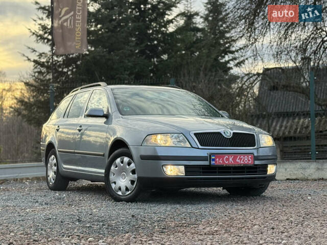 Серый Шкода Октавия, объемом двигателя 0 л и пробегом 190 тыс. км за 5690 $, фото 8 на Automoto.ua
