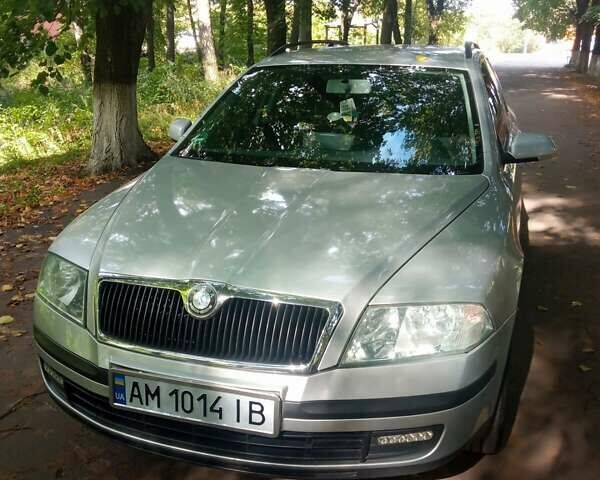 Сірий Шкода Октавія, об'ємом двигуна 1.6 л та пробігом 275 тис. км за 6000 $, фото 12 на Automoto.ua