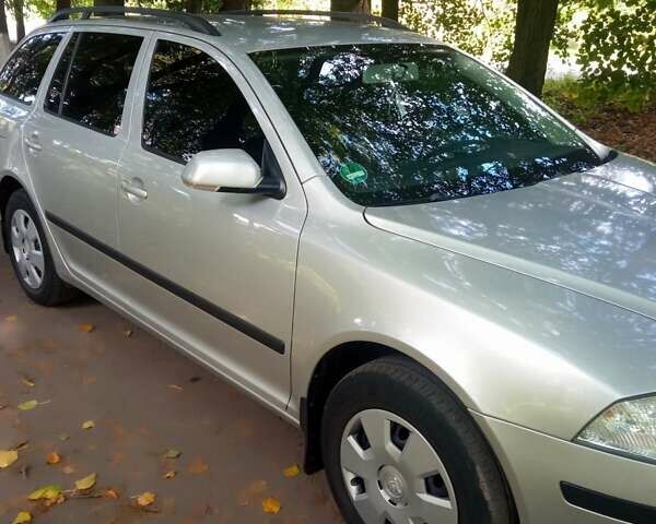 Сірий Шкода Октавія, об'ємом двигуна 1.6 л та пробігом 275 тис. км за 6000 $, фото 9 на Automoto.ua